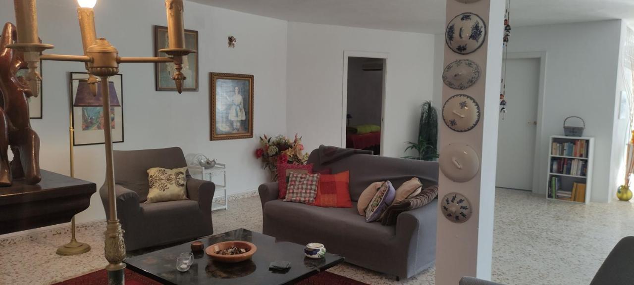 La Gaspara'S Loft Estepona Ngoại thất bức ảnh